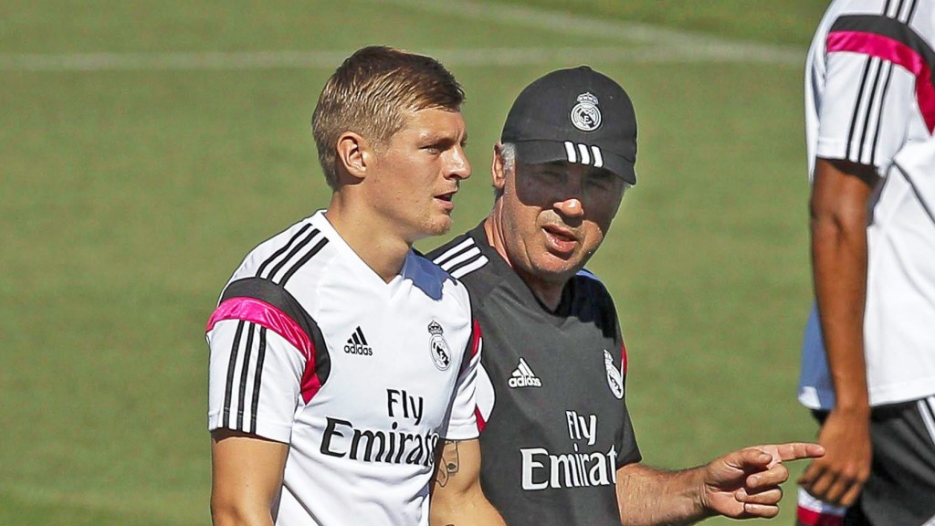 Kroos khóa chặt cửa với Bundesliga