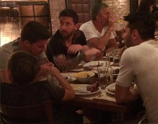 Messi đánh bạc trước thời điểm bị tuyên án tù