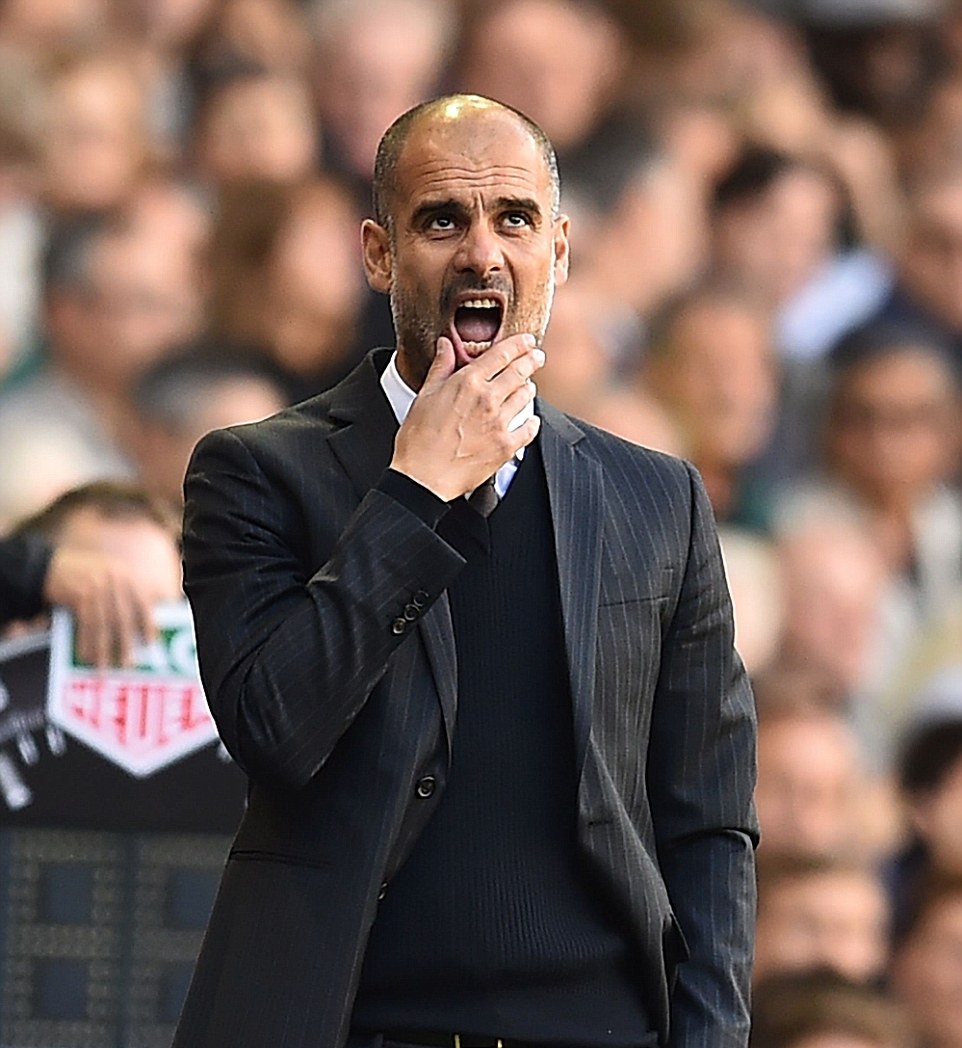 Manchester-City-pep-Ngoai