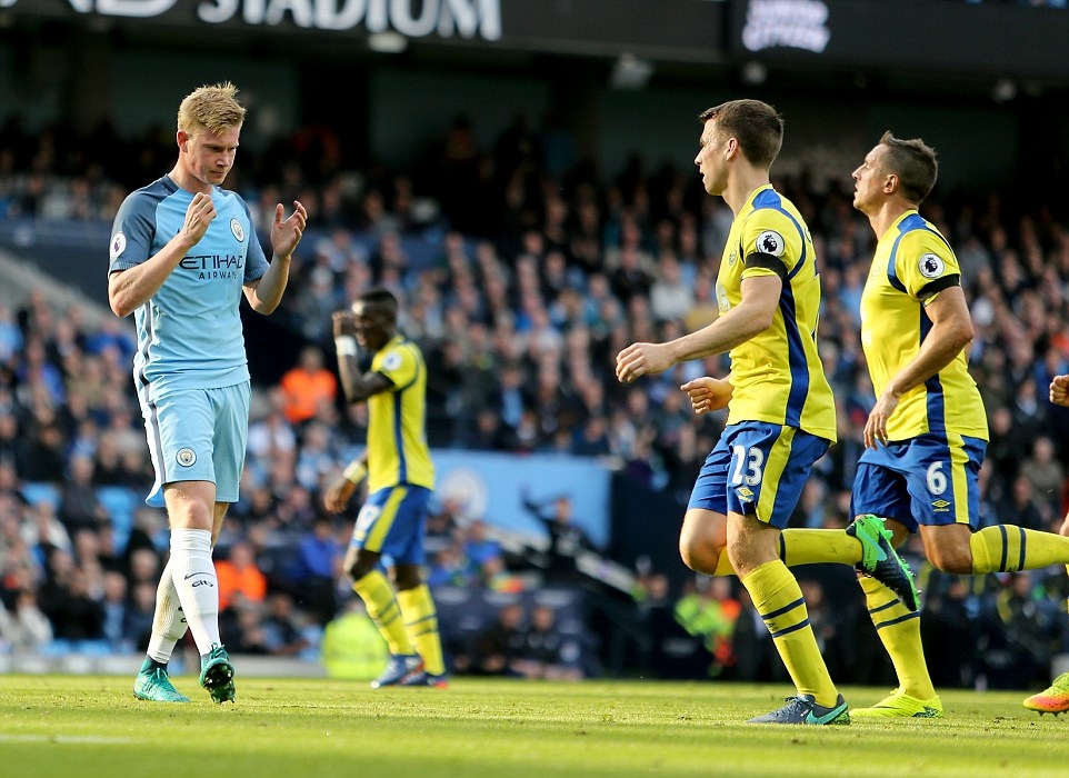 Man-City-v-Everton-5