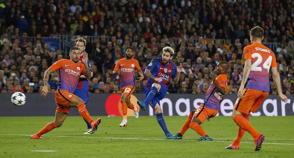 Lượt 4 vòng bảng Champions League: Barca tặng quà cho Pep Guardiola