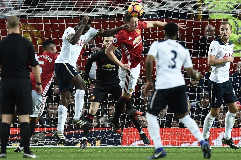 Man-United-1-0-Spurs-13
