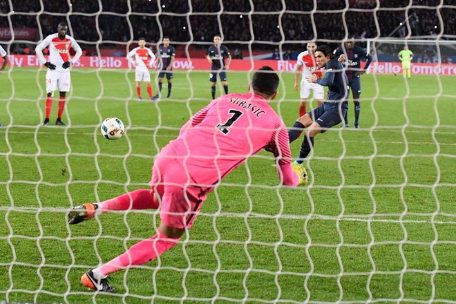 Sợ Barca làm điều khó tin, PSG ráo riết tập penalty