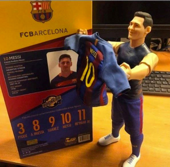 Mua Mô hình Messi huyền thoại Barcelona rê bóng đỉnh cao  Tiki