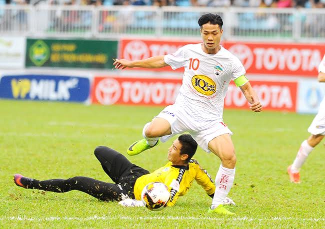 Ảnh bài viết Công Phượng: "Nổi loạn" cho lần cuối cùng...