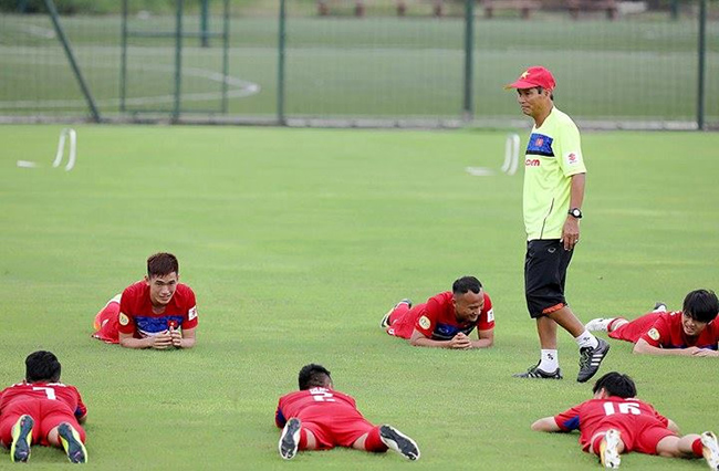 Ảnh bài viết Tuyển Việt Nam: Chờ cái duyên của ông Mai Đức Chung