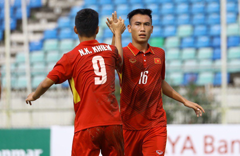 Thắng nhẹ bàn tay nhỏ trước Philippines, U18 Việt Nam vững ngôi đầu bảng B U18 AFF 2017 - Bóng Đá