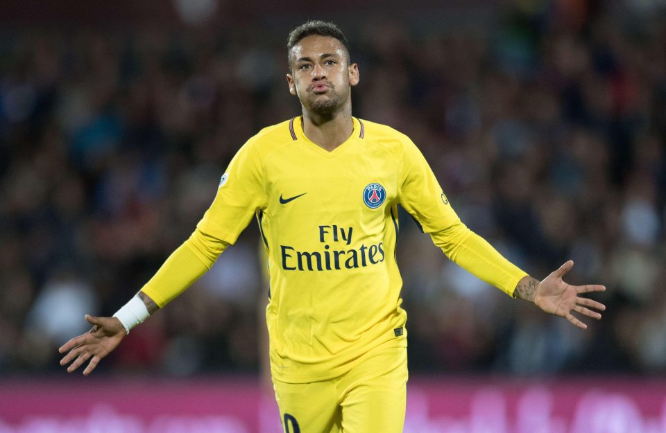 Neymar xé lòng Barca: "PSG sẽ giúp tôi lên đỉnh châu Âu"
