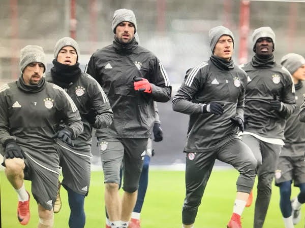 Bayern Munich: Ngôi đầu bảng có phải là “sứ mệnh bất khả thi?”