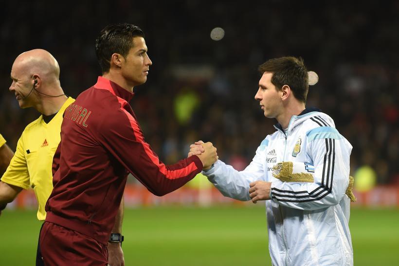 Đối đầu Ronaldo - Messi: Trận đấu đối đầu giữa Ronaldo và Messi là giữa hai siêu sao bóng đá hàng đầu thế giới. Hãy xem hình ảnh để cảm nhận được những pha tranh tài không khoan nhượng giữa hai cầu thủ này.