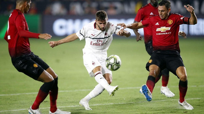 Ảnh bài viết MU chạy đà mùa giải mới trong sự hỗn loạn