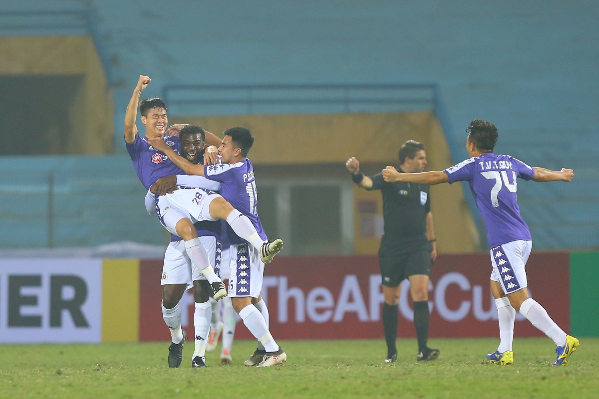 Thua 0-10 ở Hà Nội, nhà vô địch Campuchia nói gì?