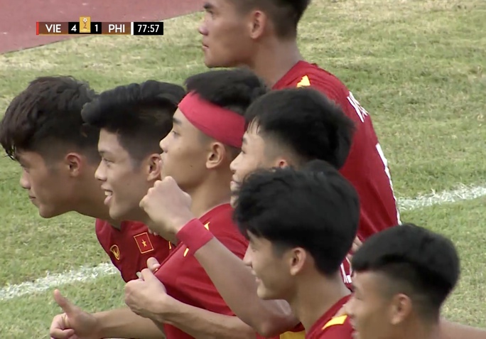U19 Việt Nam xuất sắc đánh bại Philippines với tỉ số 4-1.