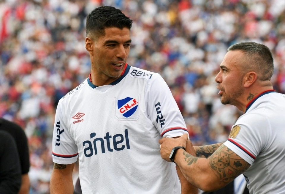 Suarez chọn Nacional để có sự chuẩn bị tốt cho vòng chung kết World Cup 2022 đã gần kề. Tiền đạo sinh năm 1987 vẫn là chân sút đáng gờm dù thể lực không còn sung mãn. World Cup 2022 có thể là giải đấu lớn cuối cùng của Suarez cho tuyển Uruguay.