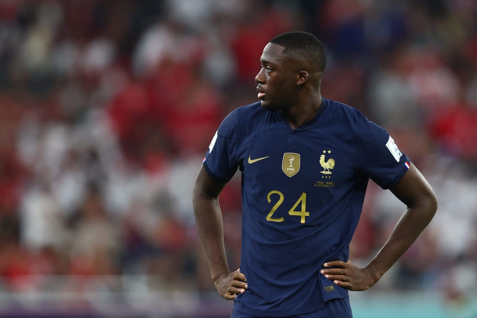Liverpool chỉ còn trung vệ Ibrahima Konate chơi ở World Cup 2022. Các cầu thủ khác như Henderson, Alexander-Arnold, Alisson, Fabinho, Van Dijk hay Nunez đều rời giải với tình trạng sức khỏe bình thường.