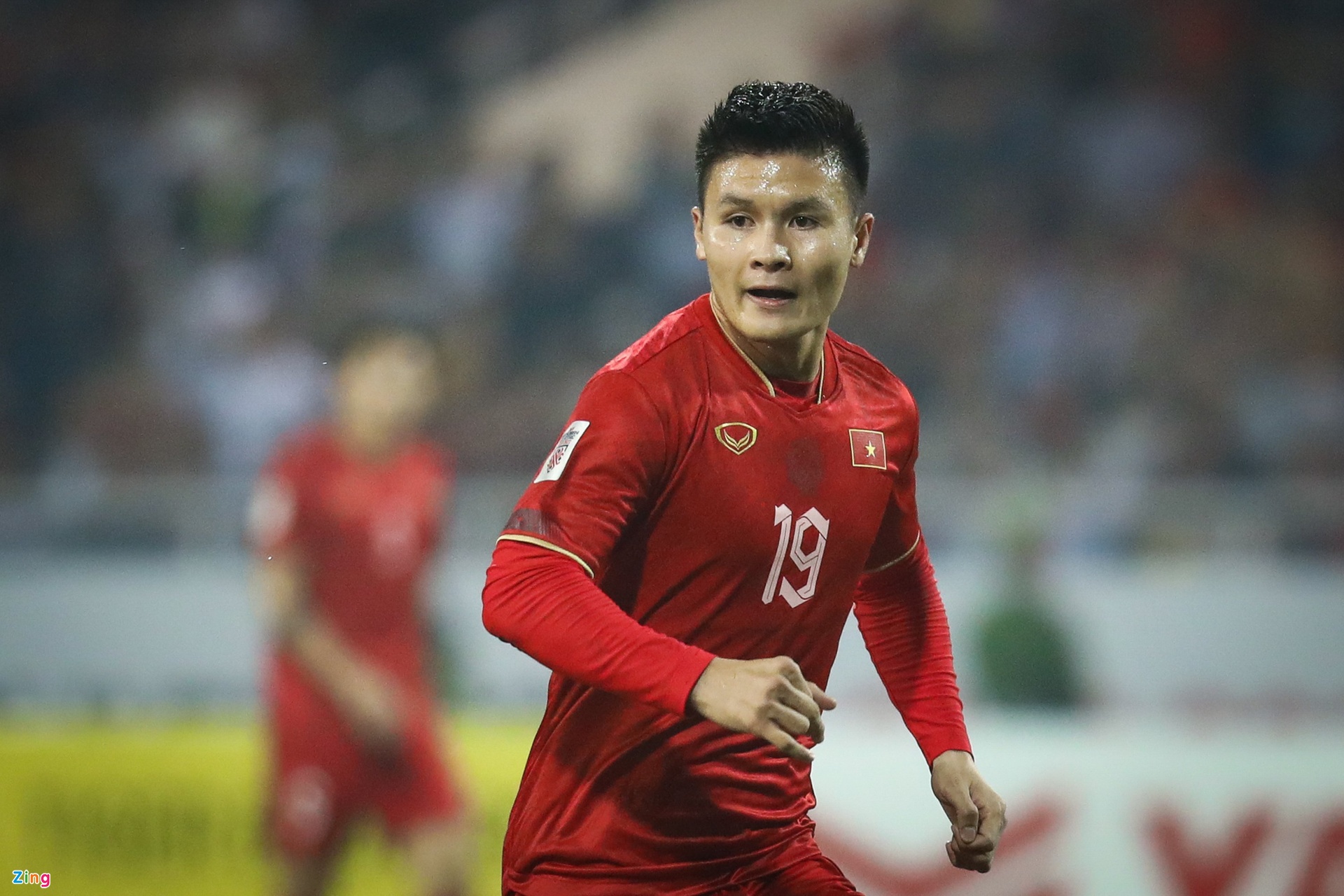 AFC đăng lại siêu phẩm đá phạt của Quang Hải - Bóng Đá