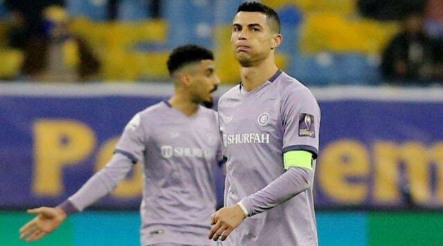 Cảnh báo dành cho Ronaldo thành sự thật - Bóng Đá