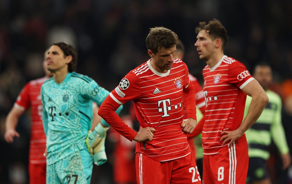 Chưa thay được Lewandowski, Bayern còn tụt lùi - Bóng Đá