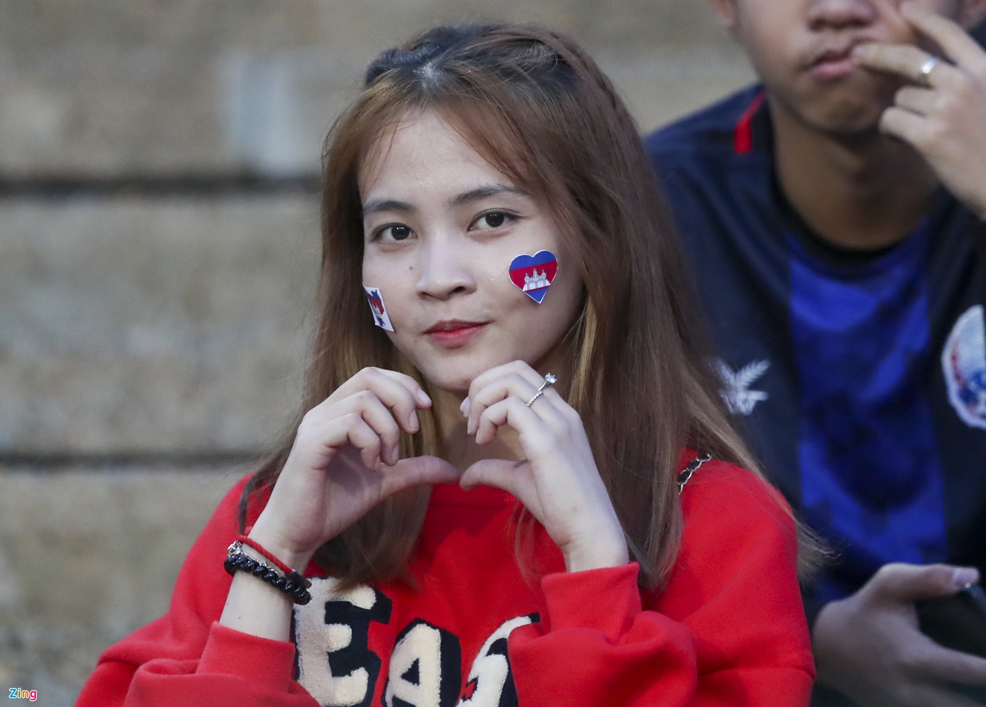 Đây là lần đầu tiên Campuchia đăng cai SEA Games nên dễ hiểu được sức hút của giải đấu đã lan toả rất nhiều đến các cổ động viên.