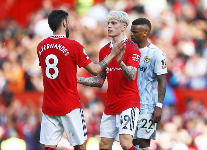 MU tiến thêm bước dài trong cuộc đua giành vé dự Champions League mùa tới. Ảnh: Reuters.