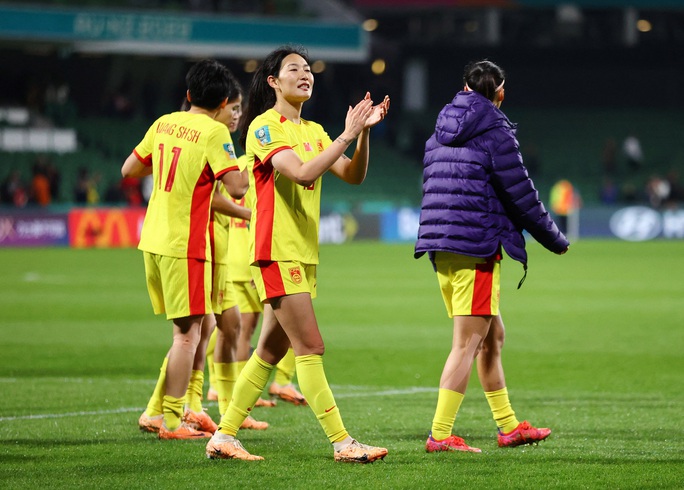 World Cup nữ 2023: Trung Quốc kỳ thứ 3 liên tiếp thất bại trong ngày ra quân - Bóng Đá
