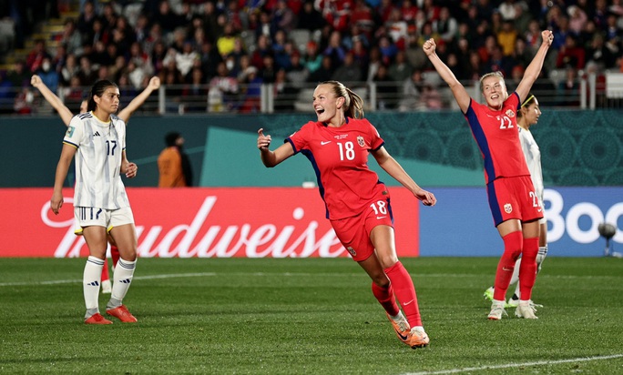 World Cup nữ 2023: Philippines không làm nên kỳ tích, New Zealand dừng bước tiếc nuối - Bóng Đá