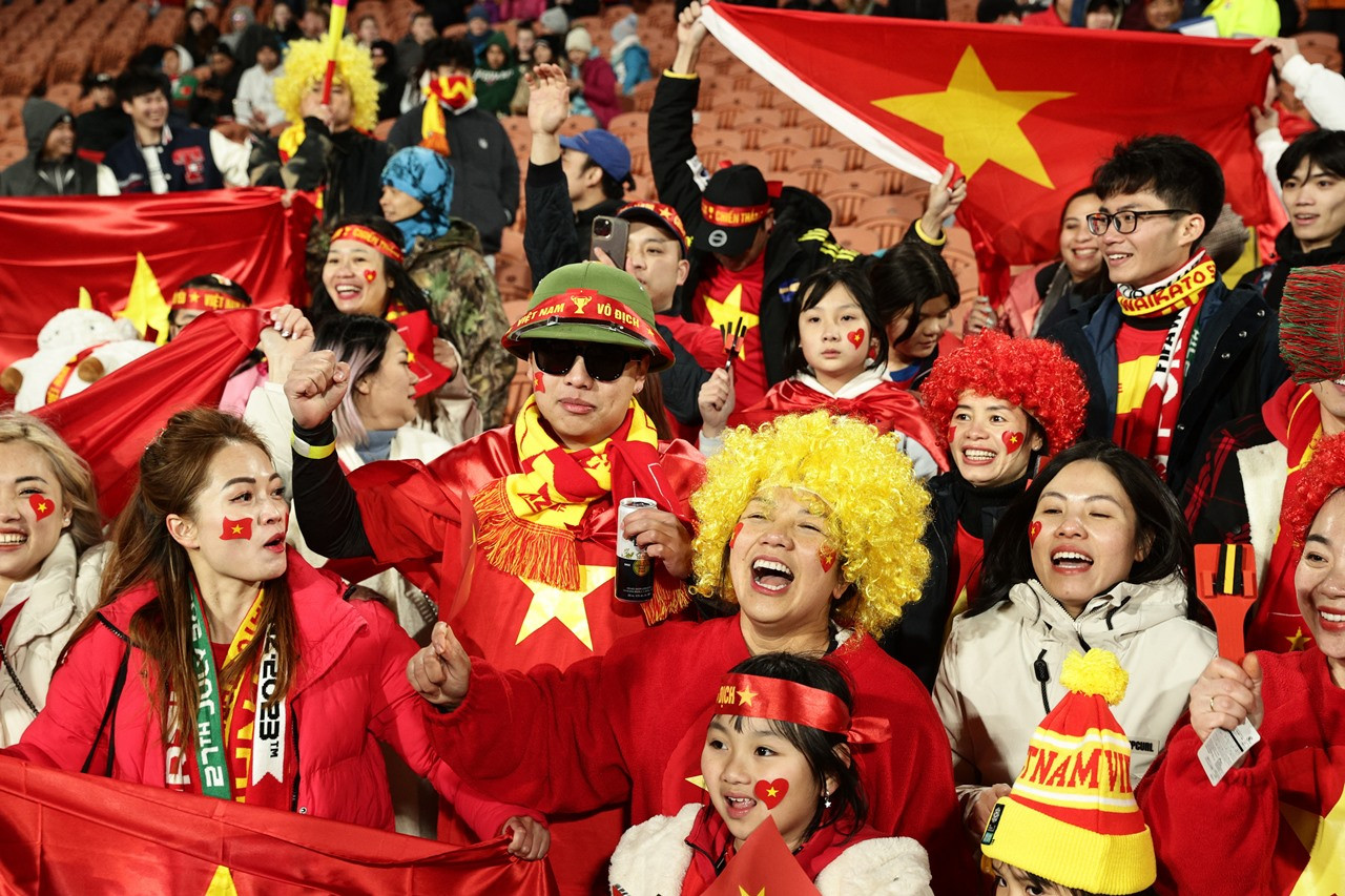 Tuyển nữ Việt Nam: Cảm ơn khoảnh khắc World Cup, 'cú hích' mở đường - Bóng Đá