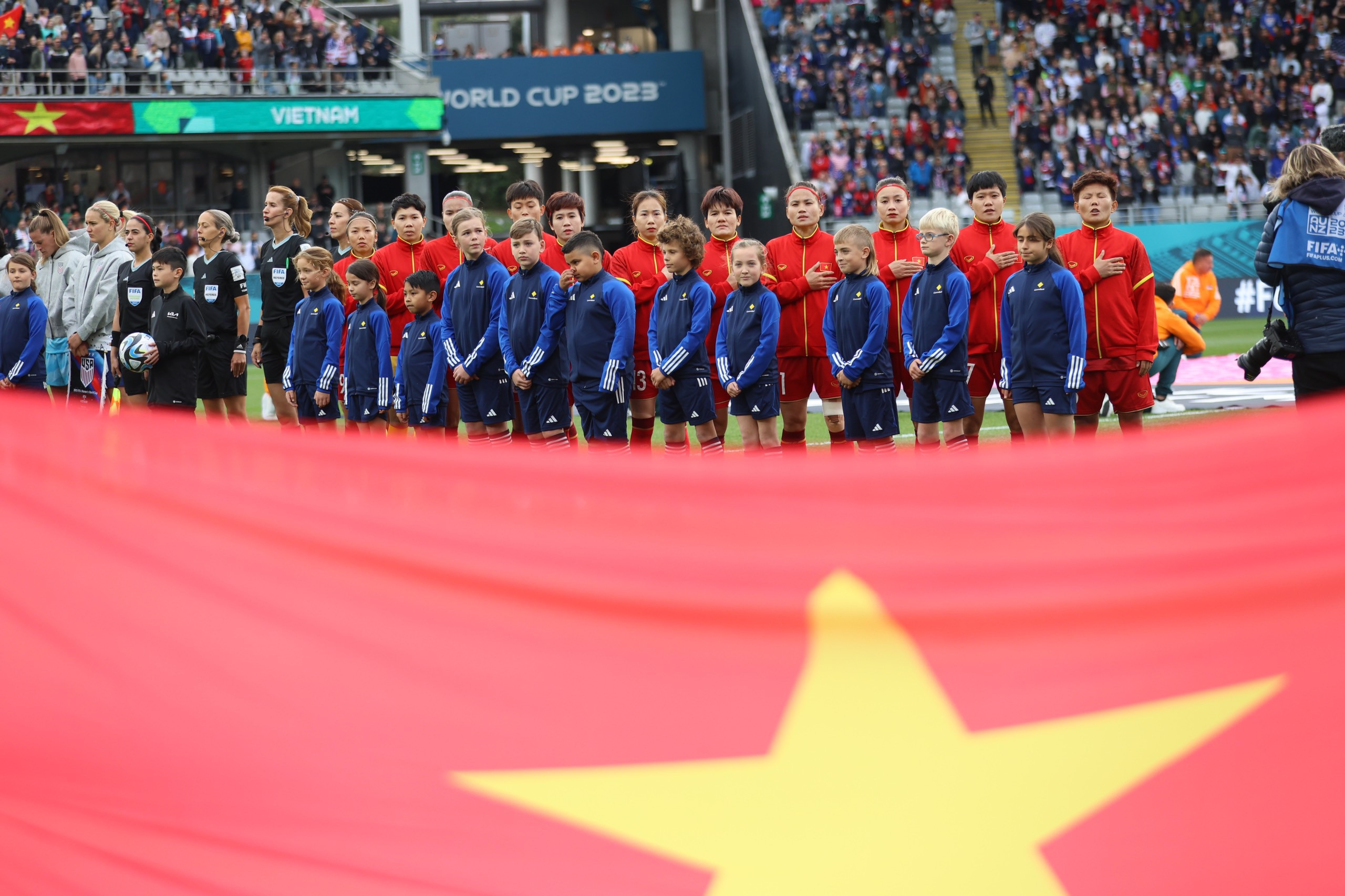 BLV Quang Tùng: Cần có cơ chế đặc biệt cho bóng đá nữ Việt Nam - Bóng Đá