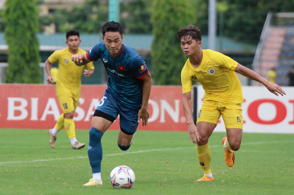 U23 Việt Nam thắng U21 Hà Nội trước giải Đông Nam Á - Bóng Đá