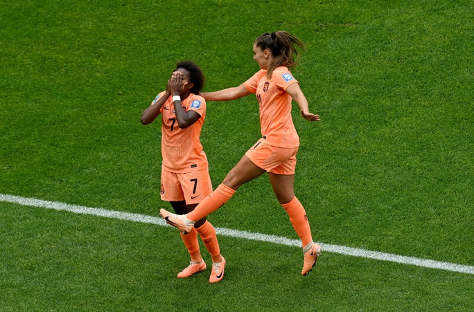 Vòng 1/8 World Cup nữ 2023: Nam Phi không thể tạo bất ngờ trước Hà Lan - Bóng Đá