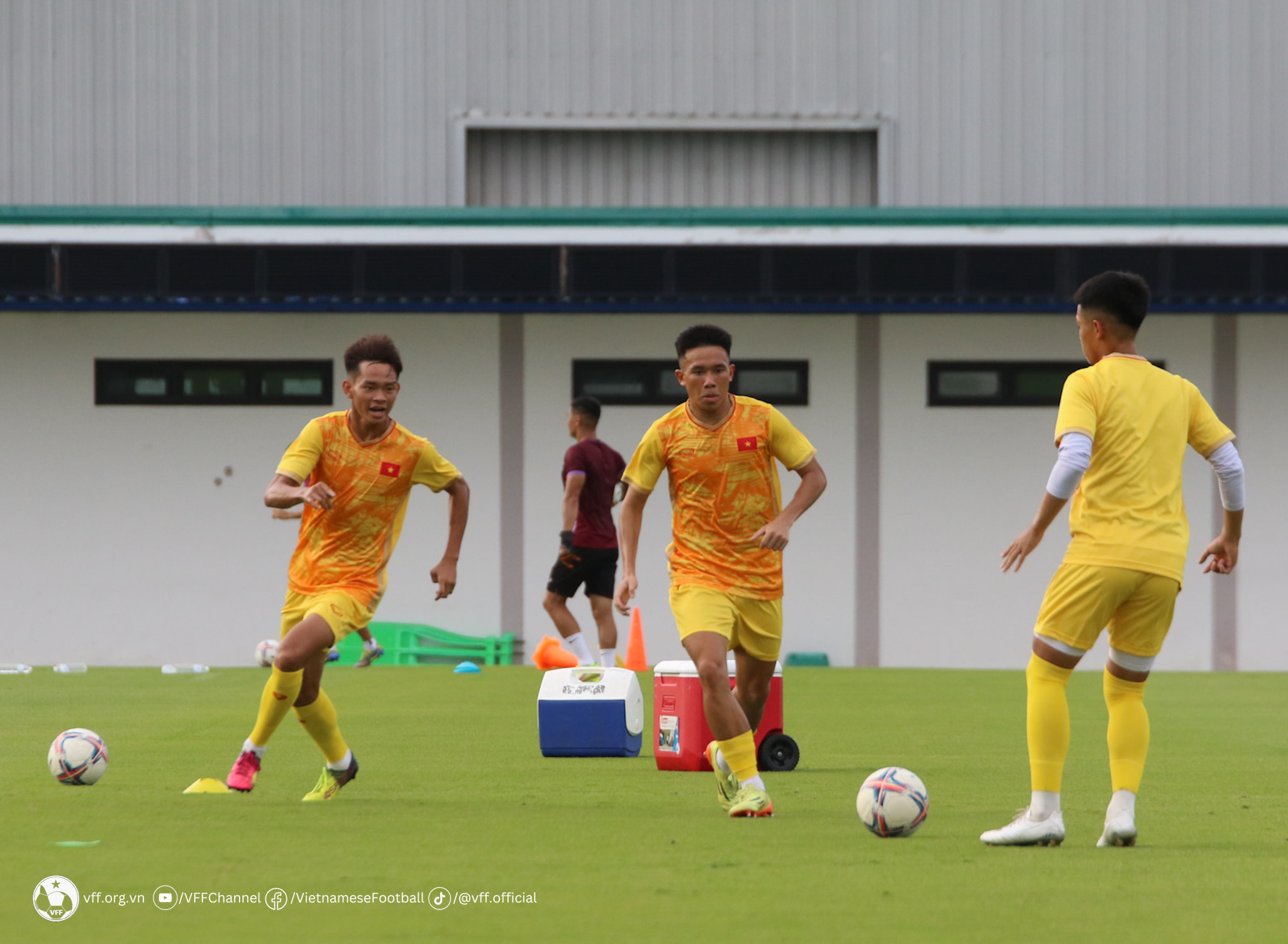 U23 Việt Nam sẵn sàng đấu U23 Bahrain trên đất Thái Lan - Bóng Đá