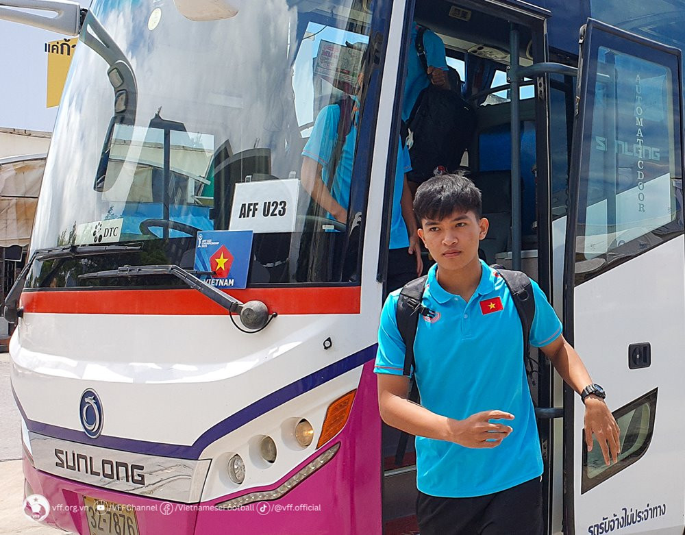 U23 Việt Nam chuyển địa điểm, sẵn sàng đá giải U23 Đông Nam Á - Bóng Đá