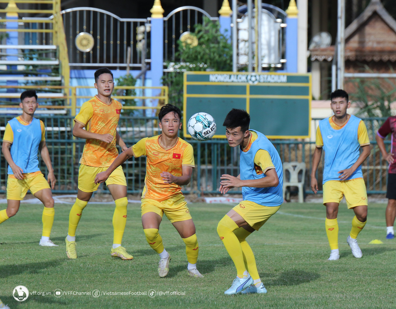 U23 Việt Nam luyện 'chiêu tủ' chờ đấu Lào trận ra quân - Bóng Đá