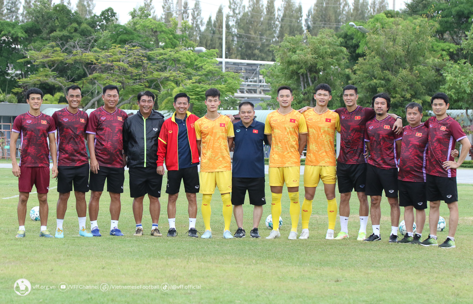 HLV Hoàng Anh Tuấn chốt danh sách U23 Việt Nam dự giải Đông Nam Á - Bóng Đá