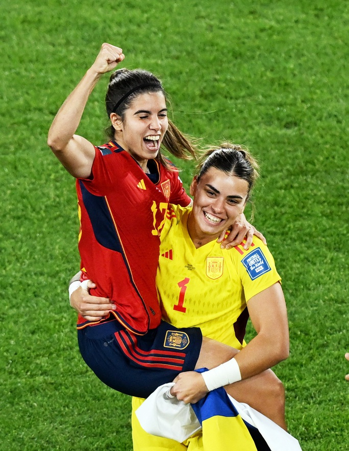 Bế mạc World Cup nữ 2023, hai luồng cảm xúc trái ngược - Bóng Đá