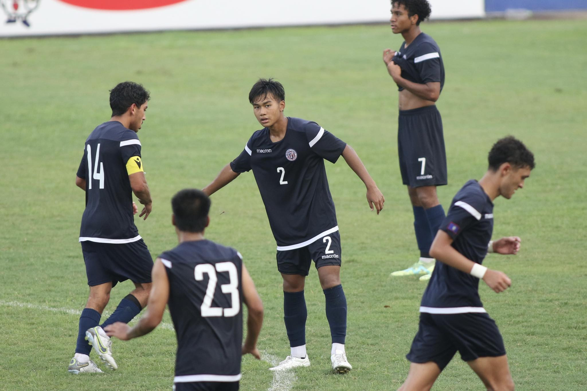 U23 Guam gây sốc trước U23 Singapore - Bóng Đá