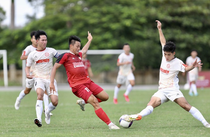 Khai mạc U21 quốc gia: Chủ nhà Thanh Hóa thua đau PVF-CAND - Bóng Đá