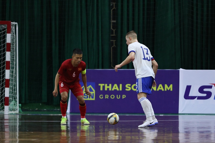Tuyển futsal Việt Nam hòa 3-3 với đội tốp 4 thế giới - Bóng Đá