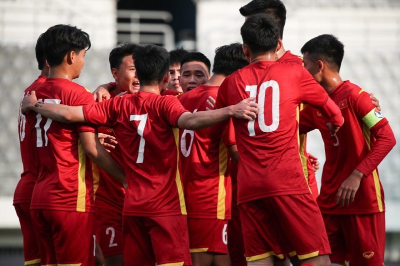Công Phương ghi bàn, U18 Việt Nam thua ngược U18 Ukraine - Bóng Đá
