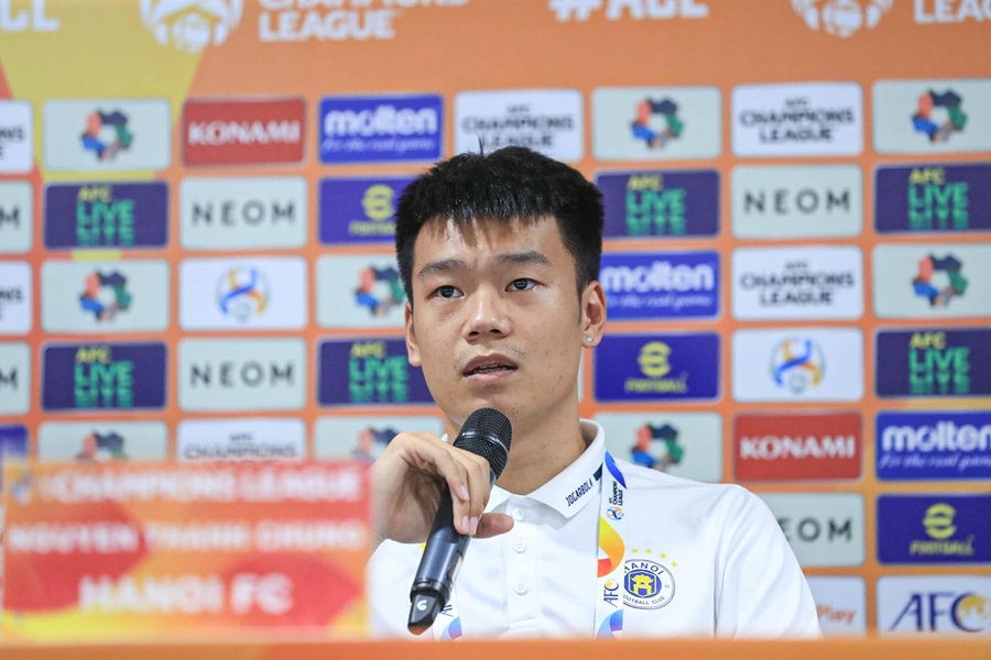 Hà Nội FC toàn thua, Nguyễn Thành Chung nói gì? - Bóng Đá