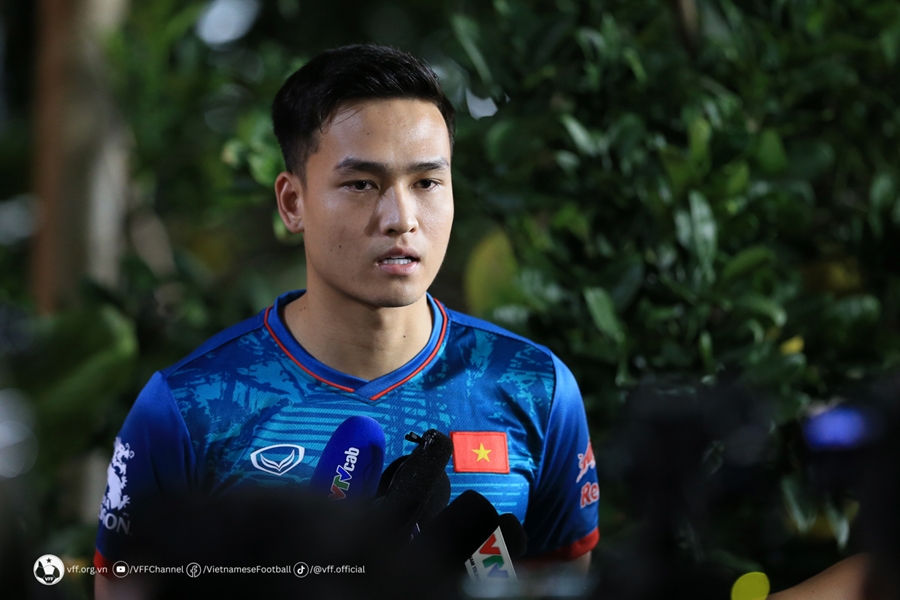 Hậu vệ Bùi Hoàng Việt Anh: ĐT Việt Nam quyết tâm giành 3 điểm trước Philippines - Bóng Đá