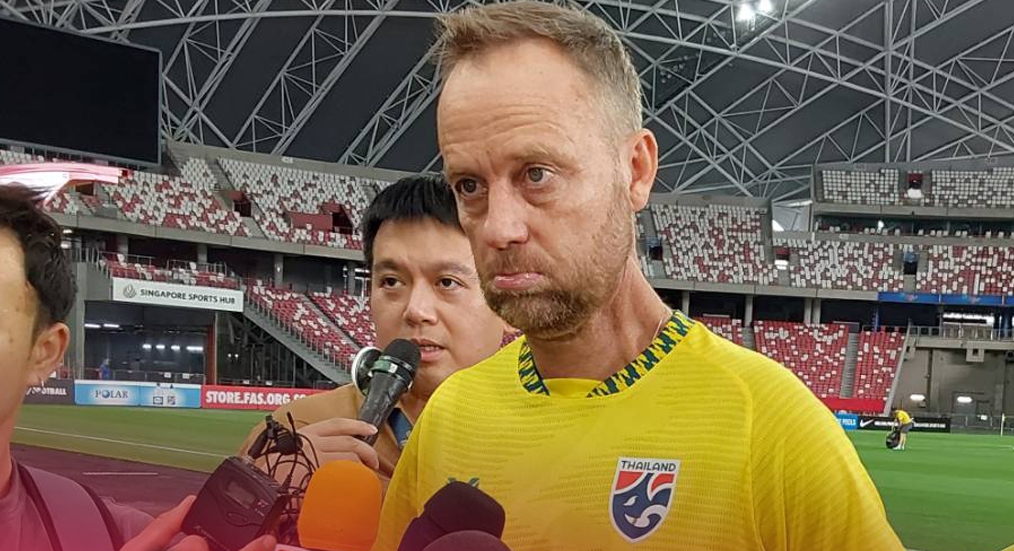 HLV Mano Polking: Tôi đáng bị sa thải nếu thua Singapore - Bóng Đá
