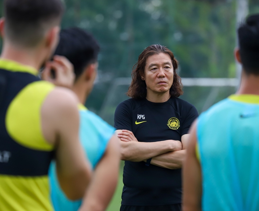 HLV Malaysia tự tin trước thềm Asian Cup - Bóng Đá