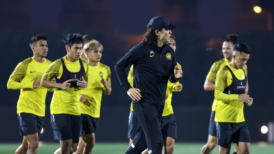 HLV Kim Pan-gon gọi 10 cầu thủ nhập tịch đến Asian Cup - Bóng Đá