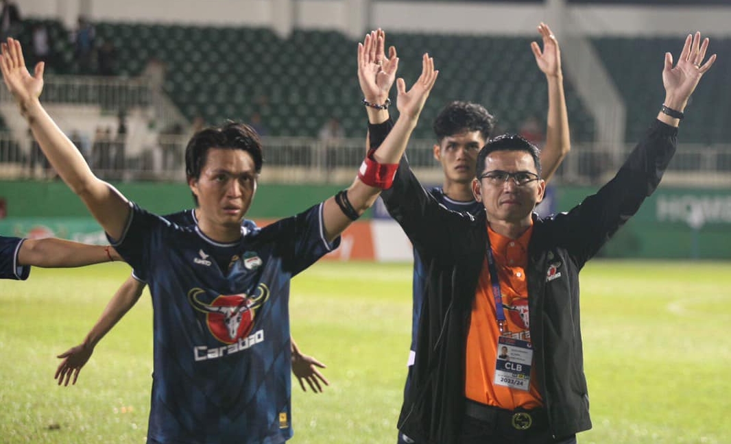 HLV Kiatisuk Senamuang chia tay HAGL, gia nhập nhà ĐKVĐ V-League - Bóng Đá