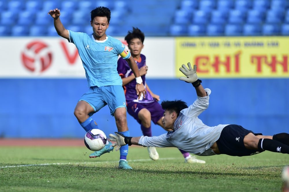 Xác định 2 đội đầu tiên vào tứ kết U19 Quốc gia 2024 - Bóng Đá