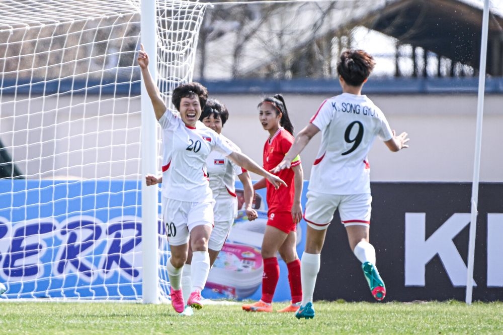 Thủng lưới 16 lần, 0 bàn thắng, U20 nữ Việt Nam chính thức chia tay Cup châu Á sau 2 trận - Bóng Đá