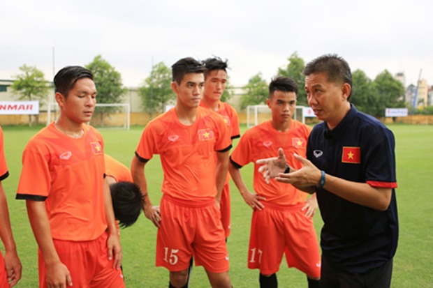 HLV Hoàng Anh Tuấn quyết tạo bất ngờ trước U21 Thái Lan. Ảnh: Internet.