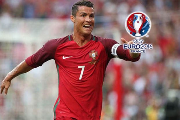 1. Cristiano Ronaldo (ĐT Bồ Đào Nha, 52,7 triệu bảng/năm). Ảnh: Internet.