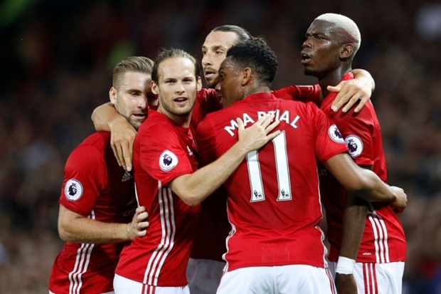 Đây chỉ là Mou-team chứ chưa phải hình dáng Quỷ đỏ
